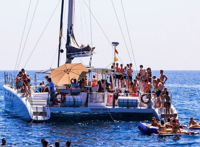 Barco Lloret Costa Brava