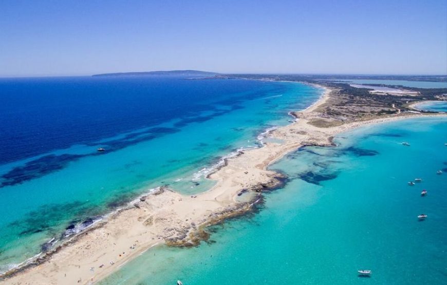 Louer Bateau Ibiza pour EVG et EVJF | Catamaran ou voilier – BestFiesta