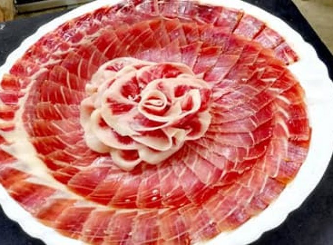 Coupe de jambon avec un professionnel