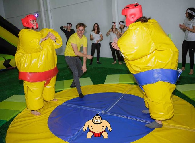 jeux sans frontières à malaga enterrement de vie de garçon