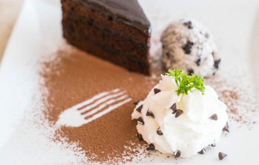 Dîner et spectacle privés de stripteaseur ou de stripteaseuse – Benidorm