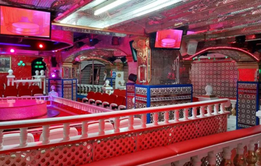 Bold Plan at Sala Bagdad: Dinner and Show for Stag and Hen Parties